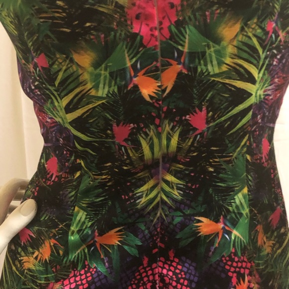 Genese London Tropical Satin Dress with colourful rhinestone detailing Small 4US - Picture 14 of 17